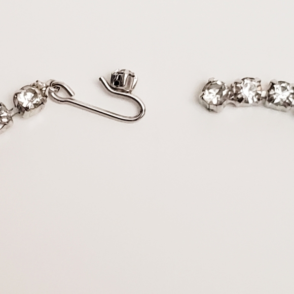 Gorgeous VTG Crown By Gale Studded Faceted Clear Rhinestone Collar Bib Necklace - Picture 4 of 6